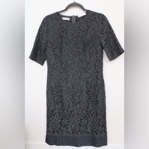 Fine Feathers 3/4 sleeve lace dress